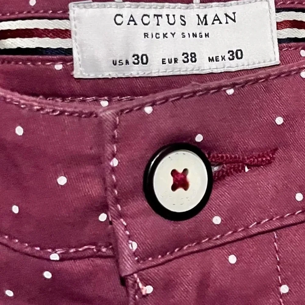 Cactus Men’s Maroon Polka Dot Shorts Size 30 – Casual Preppy Printed Shorts